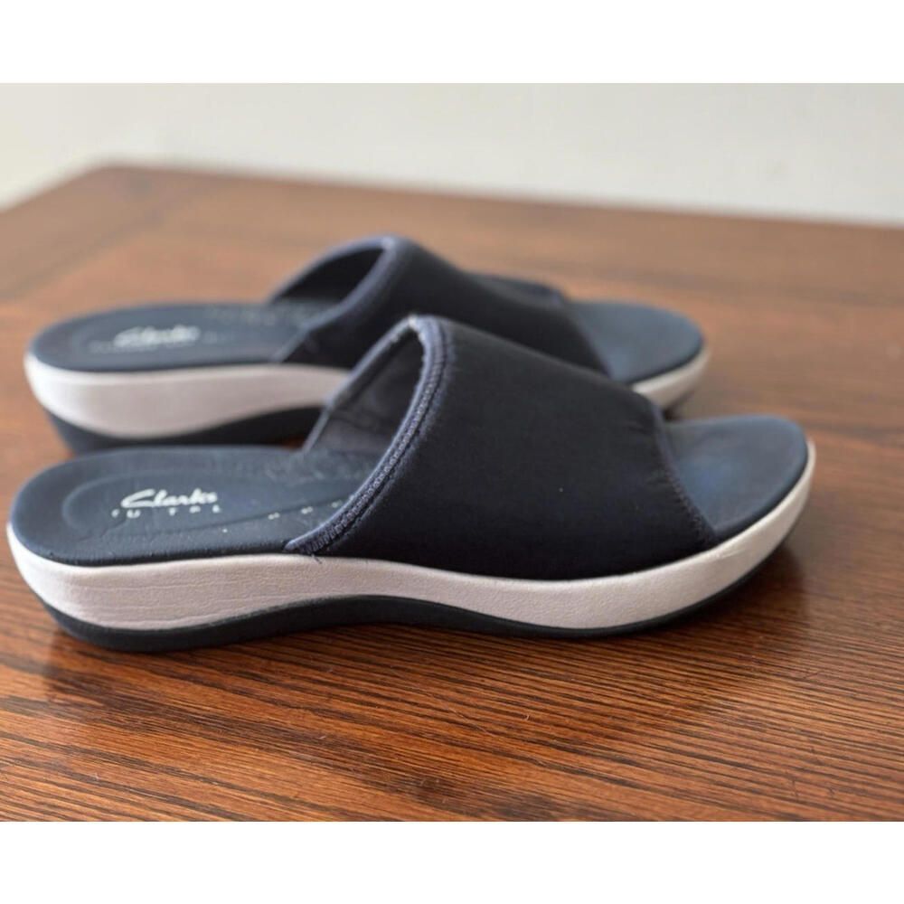 Clarks Sandals Women's Size 9 Navy Blue Arla Nora Cloudsteppers Comfort Slides